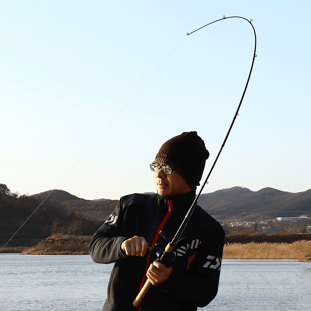 Experience the Thrill of Fishing with Our Straight Gun Handle Wire Ring Fishing Rod